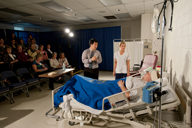 Healthcare Theatre students at the University of Delaware in physical therapy and nursing demonstrate the capabilities of the program Photo courtesy of Healthcare Theatre University of Delaware